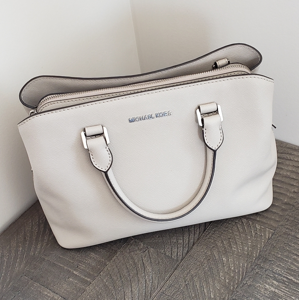 MICHAEL KORS Savannah Satchel - Dove Grey